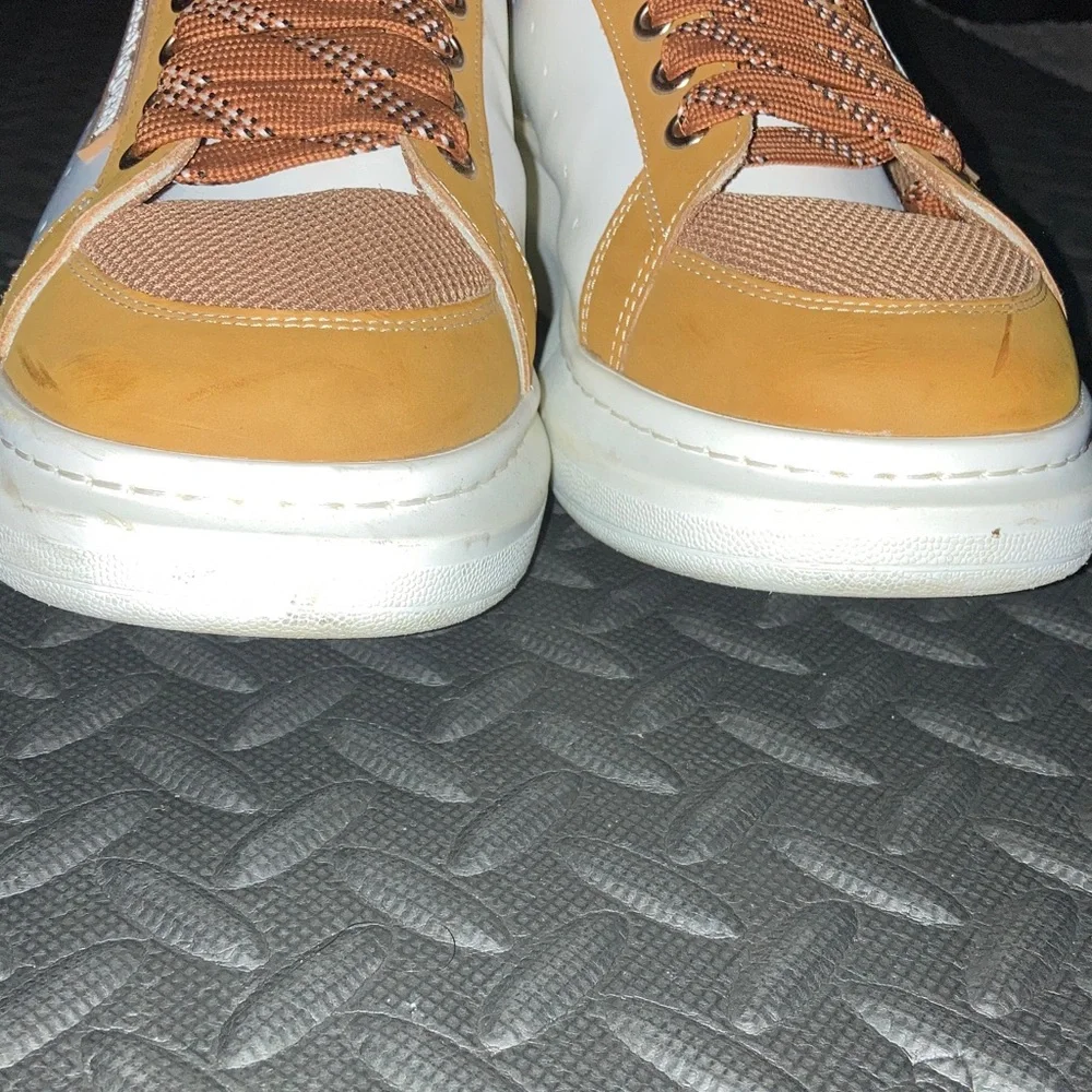 Alexander McQueen Men's Tan and White Sneakers - Picture 12 of 12